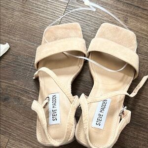 Steve Madden Tan Women's Sandals